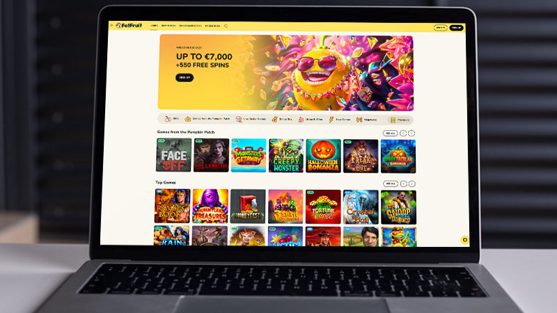 Fatfruit Casino hovedside p&aring; den b&aelig;rbare computersk&aelig;rm